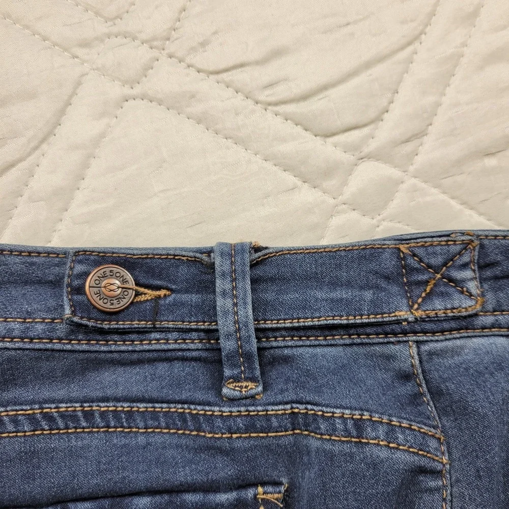 One 5 One Bootcut blue jeans size 12 w/ adj waist
